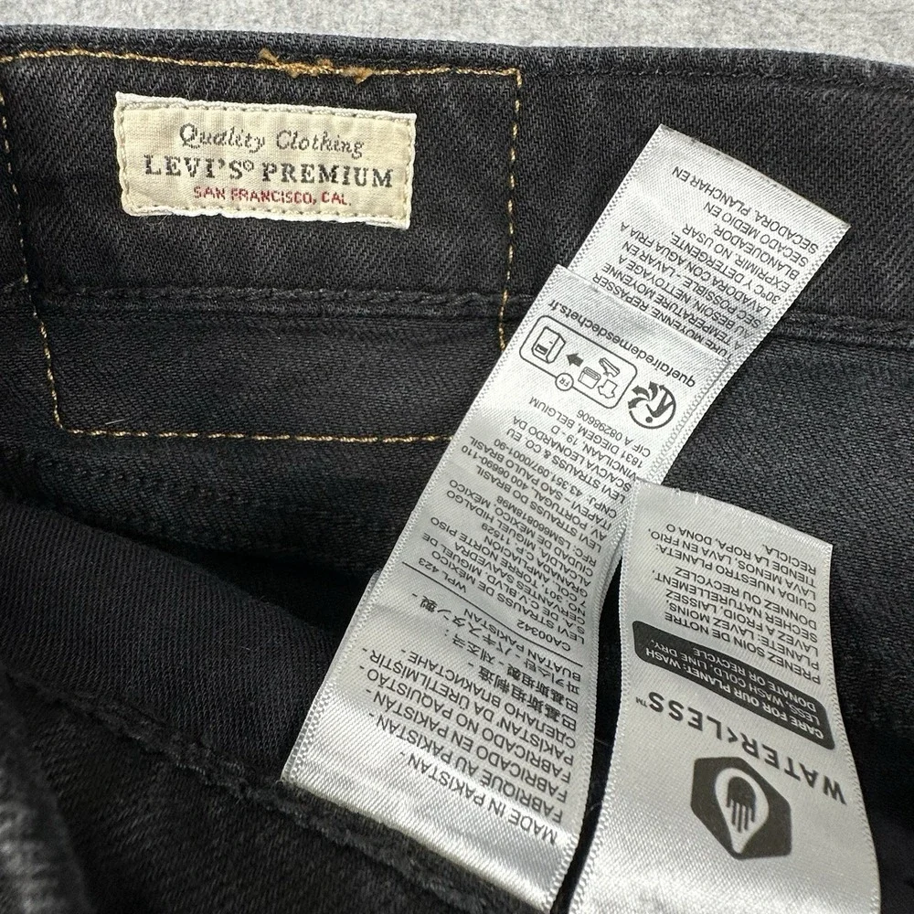 Levi's 502 Men's Premium Jeans 34x30 Black Denim Leather Patch Big E Tag